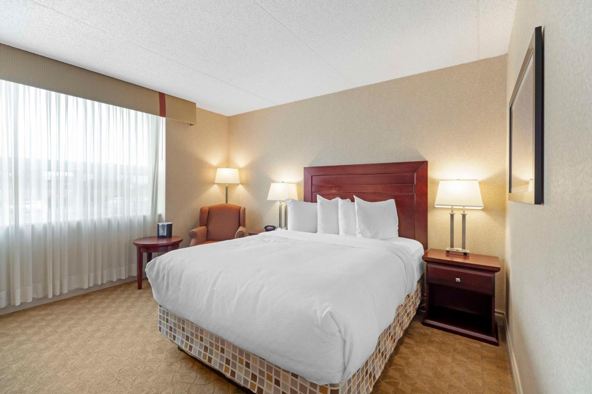 Best Western Plus City Centre Inn Edmonton Extérieur photo