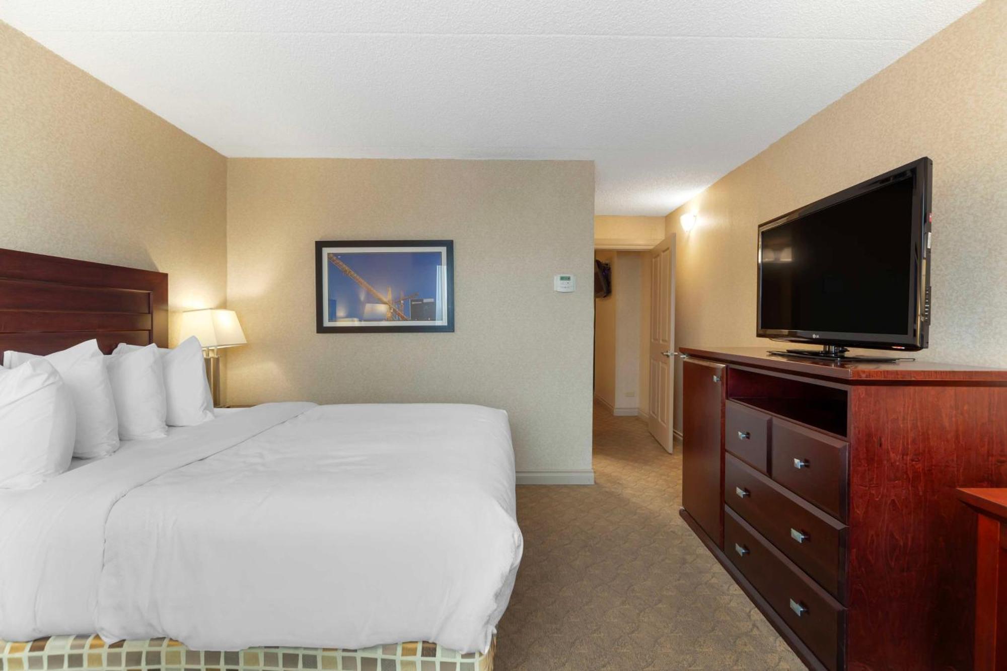 Best Western Plus City Centre Inn Edmonton Extérieur photo
