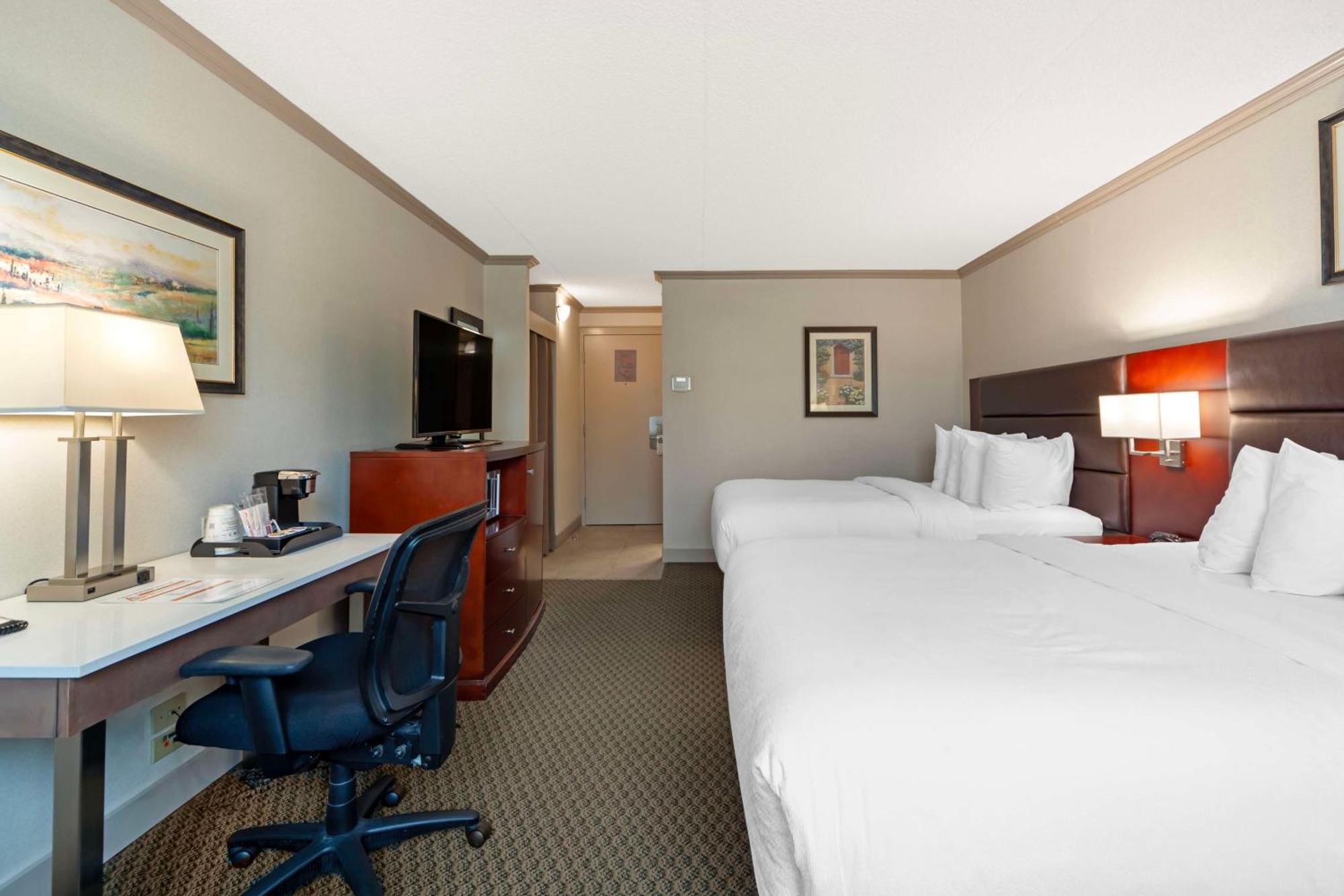 Best Western Plus City Centre Inn Edmonton Extérieur photo