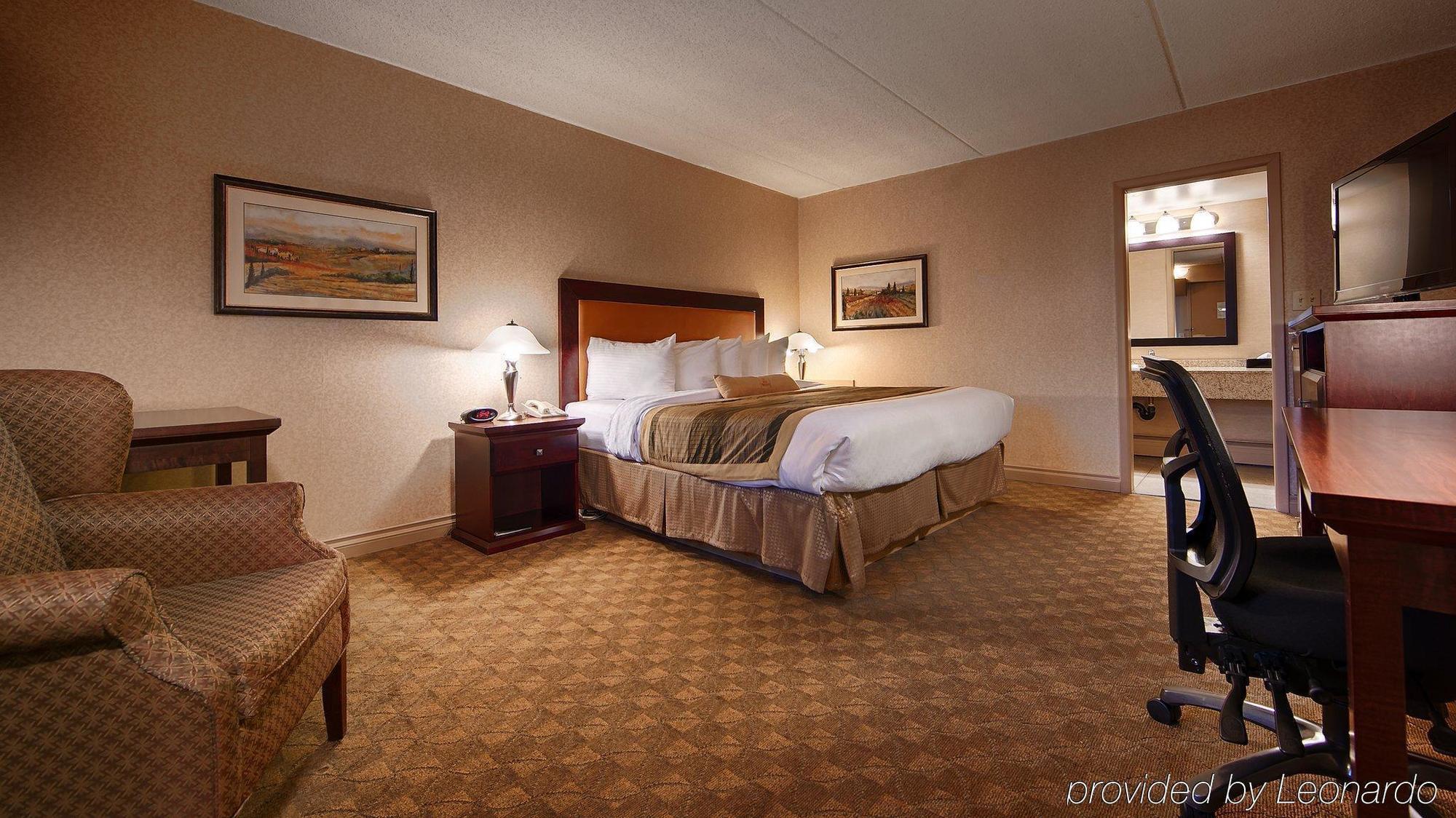Best Western Plus City Centre Inn Edmonton Extérieur photo